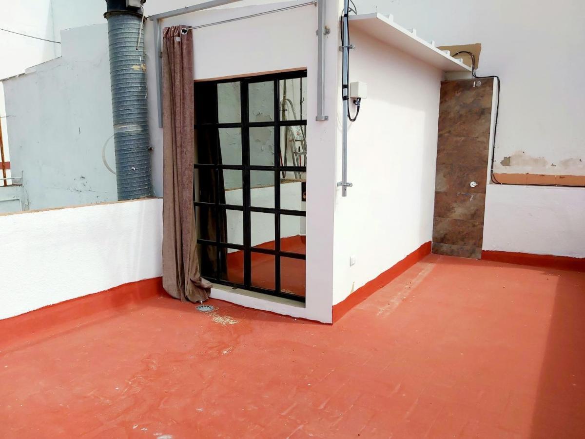 Apartamento La Casa De Leon Xiii.terraza Privada. Parejas Sevilha